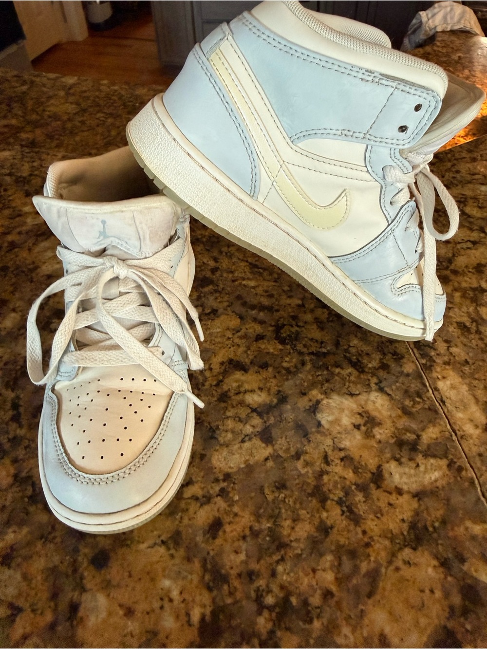 Jordan Kids High-Top Sneakers in Light Blue and Cream, Sz 4Y, holographic